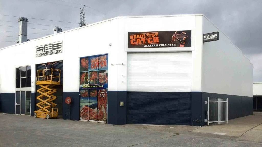 Commercial building exterior painting and restoration